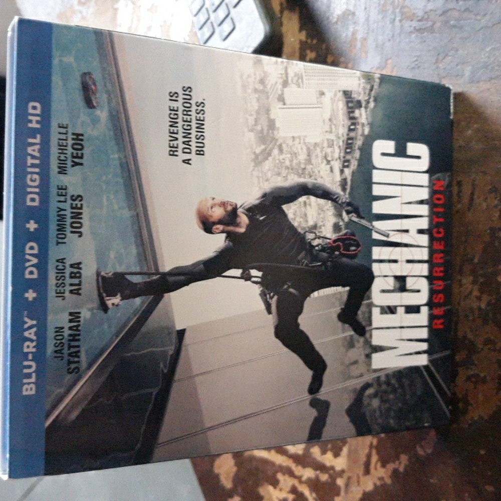Mechanic Resurrection Blu Ray DVD